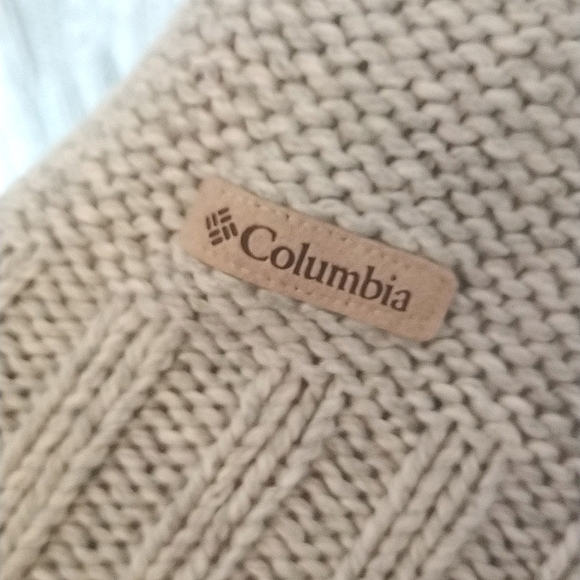 GUC Columbia Size XL Cable Knit Sweater - Picture 4 of 5